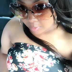 Meet your Posher, Lakeisha